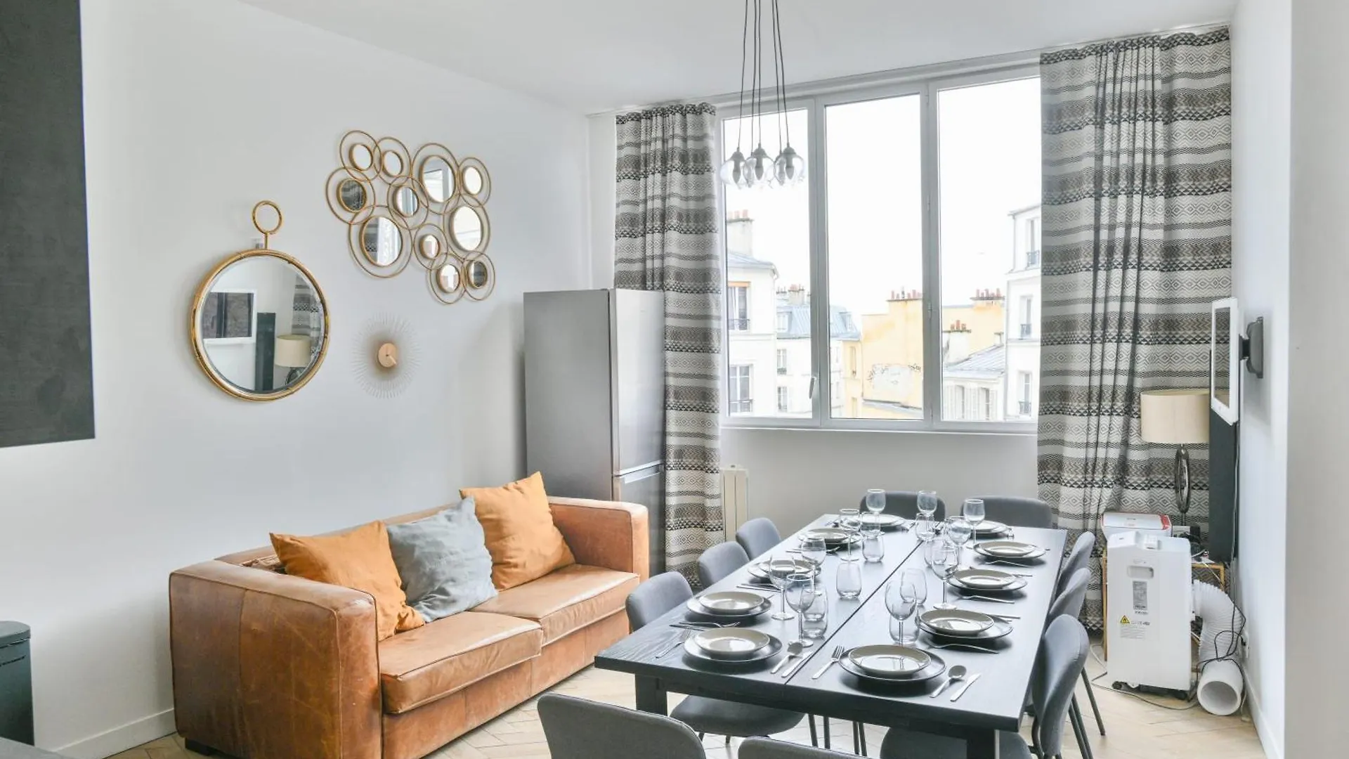 Apartment Sacre-Coeur Modern 4Bd With Sauna For 10 Guests! Paris France