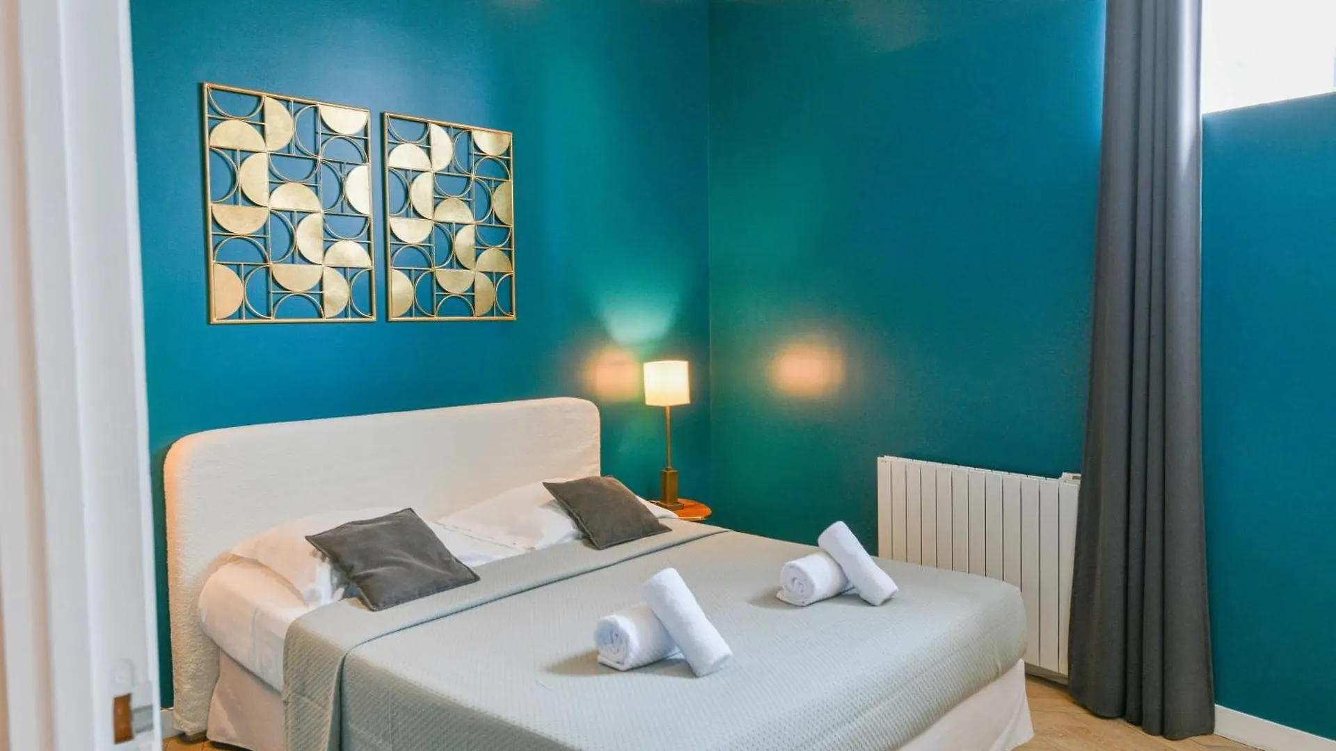 Sacre-Coeur Modern 4Bd With Sauna For 10 Guests! Paris Apartment